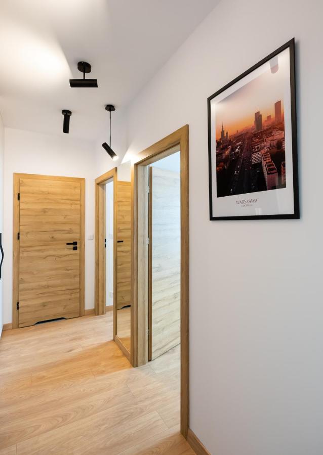 Wola Skwer Sunny Apartment Warschau Buitenkant foto