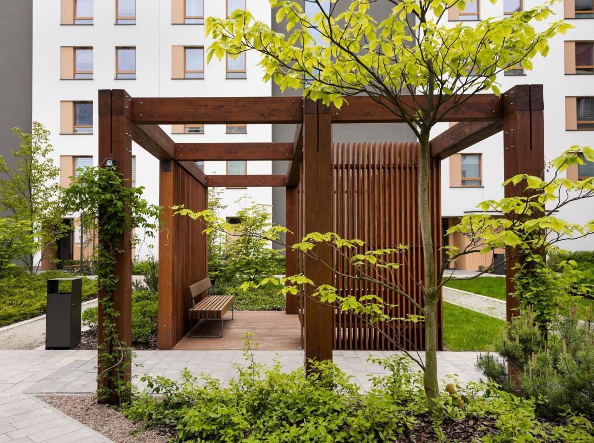 Wola Skwer Sunny Apartment Warschau Buitenkant foto